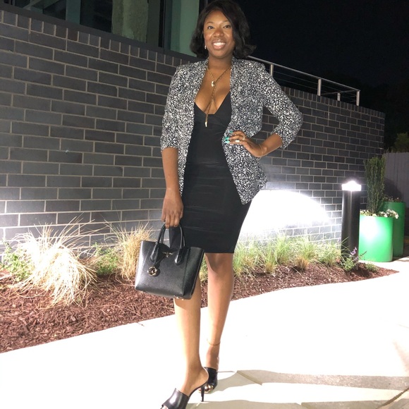 Meet your Posher, Michelle - Picture 5 of 12